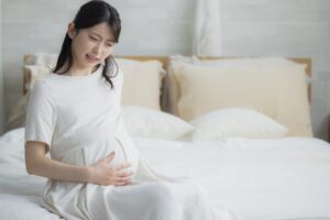 妊婦の腰痛にマッサージはできる？安全なやり方と注意点